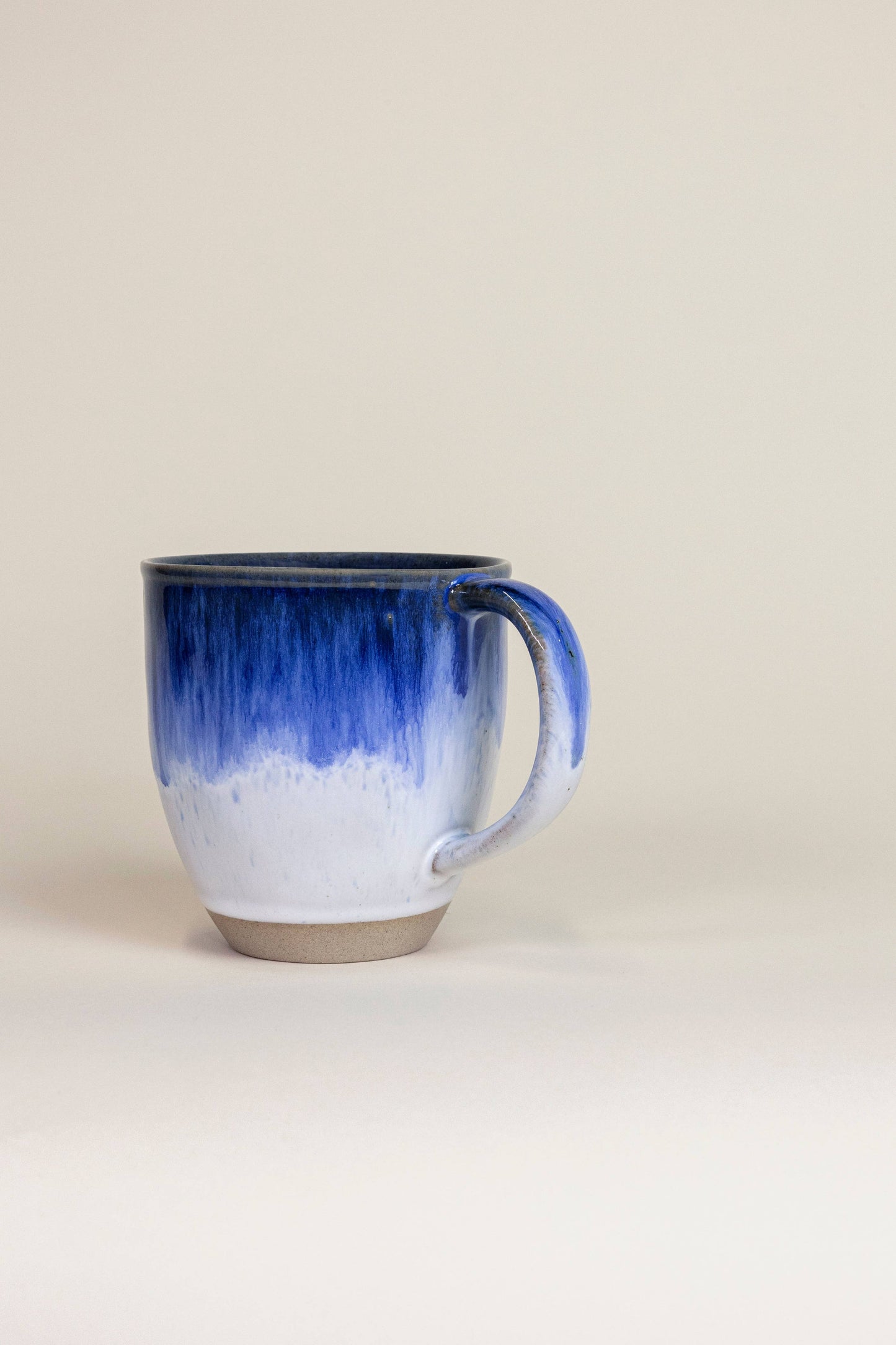 The proper Mug - blue/white