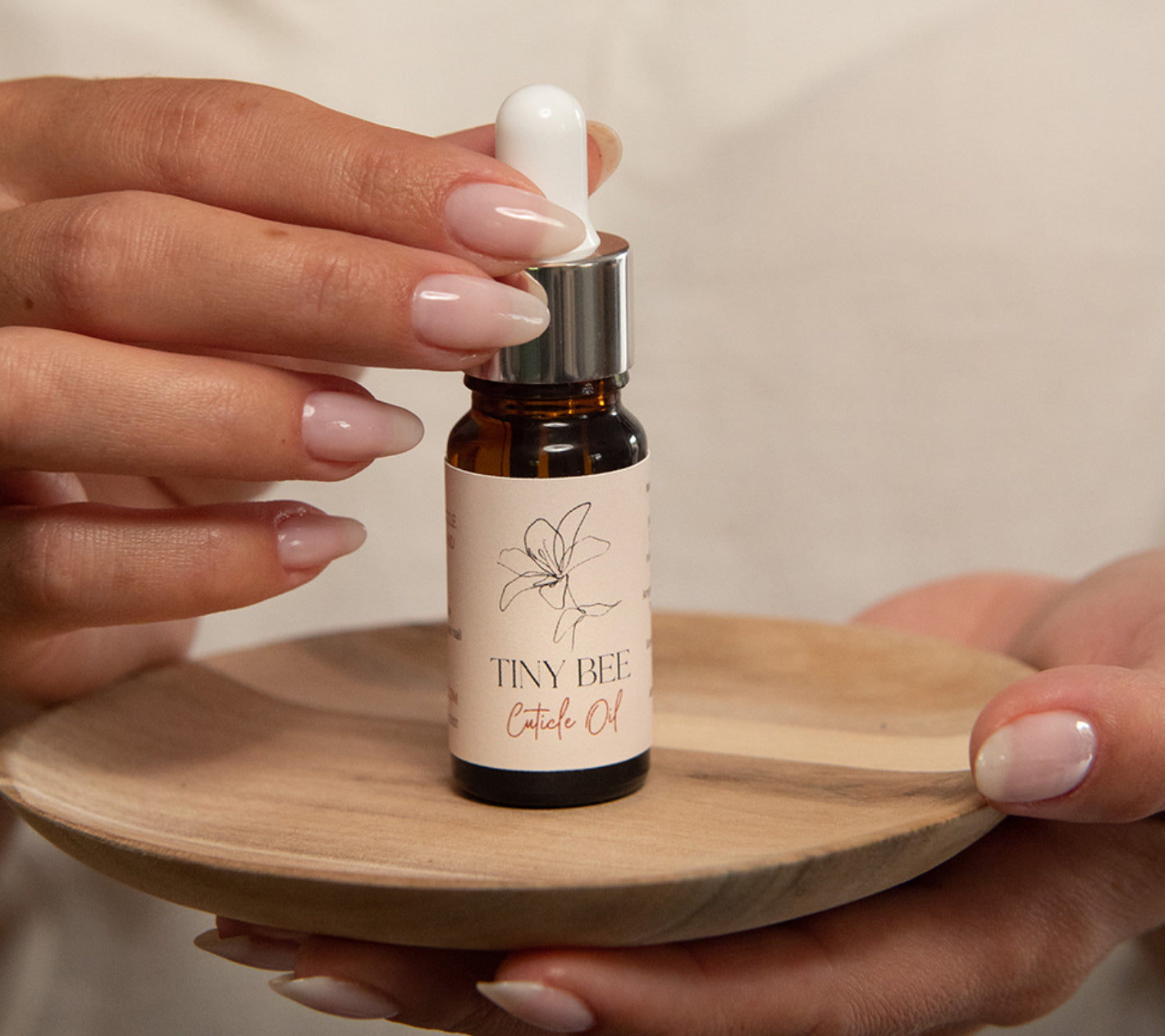 Tiny Bee Luxury Cuticle Oil