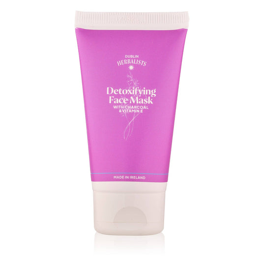 Detoxifying Face Mask with Charcoal & Vitamin E
