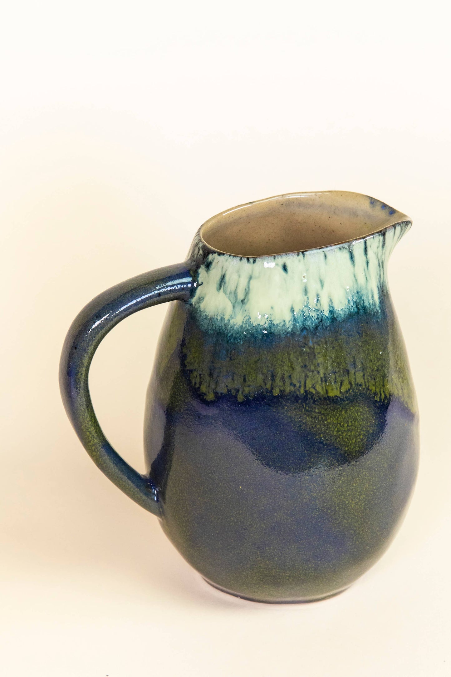 Ceramic Jug - dark & light