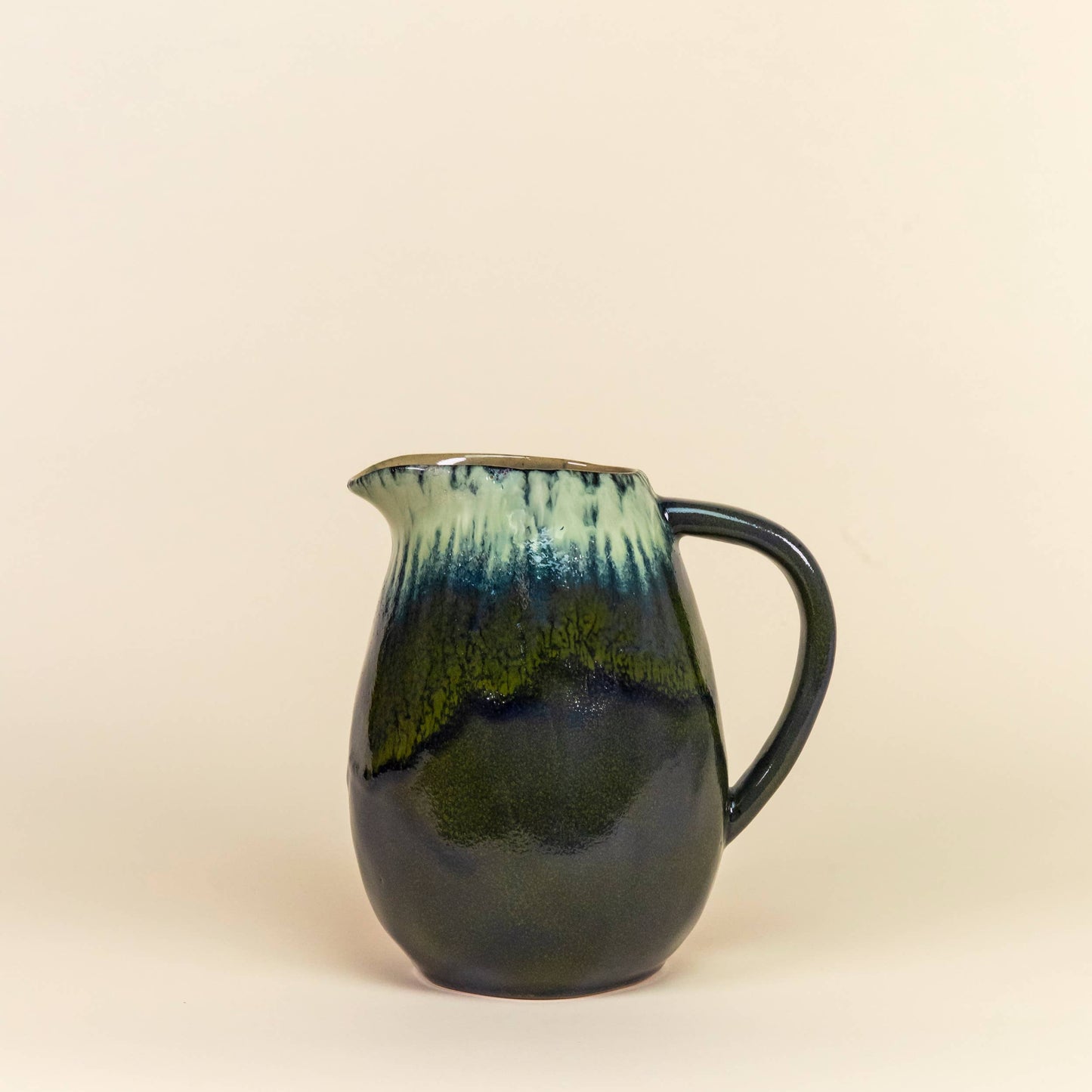 Ceramic Jug - dark & light