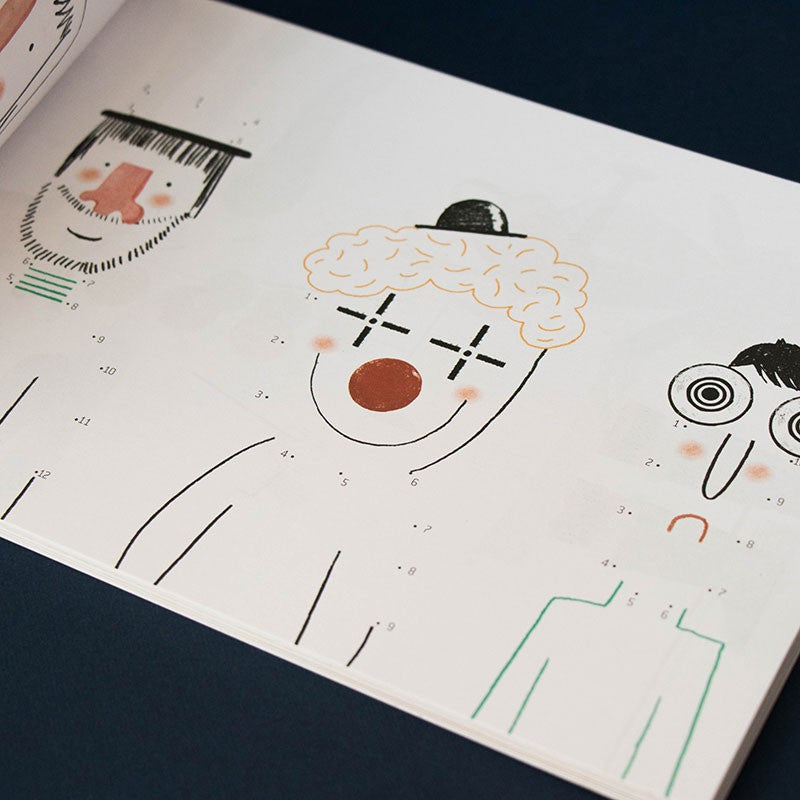 Art & Dots activity book
