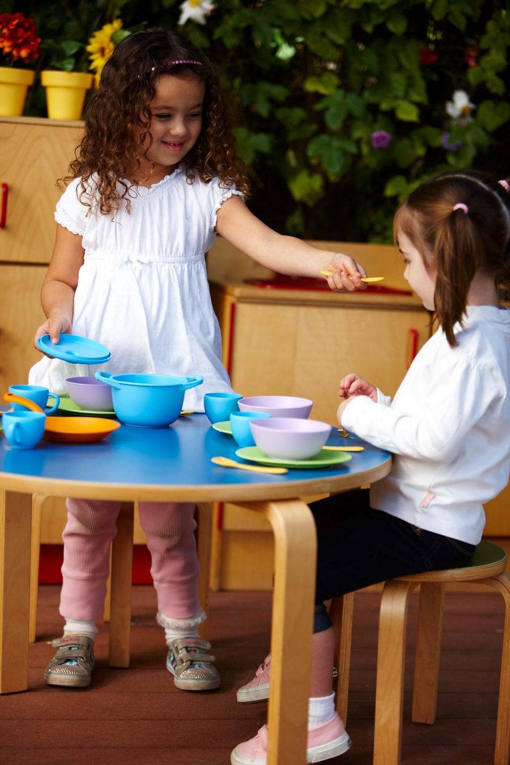Cookware and Dining set