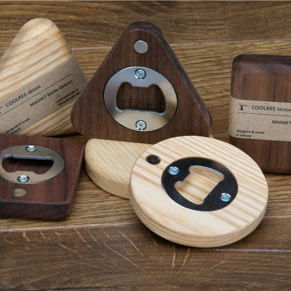 Magnetic bottle opener