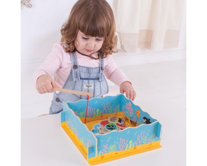 Magnetic fishing game