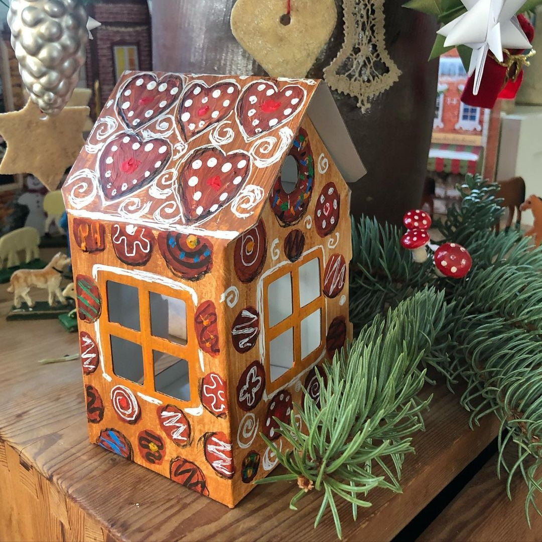 Gingerbread Cottage Crafting kit